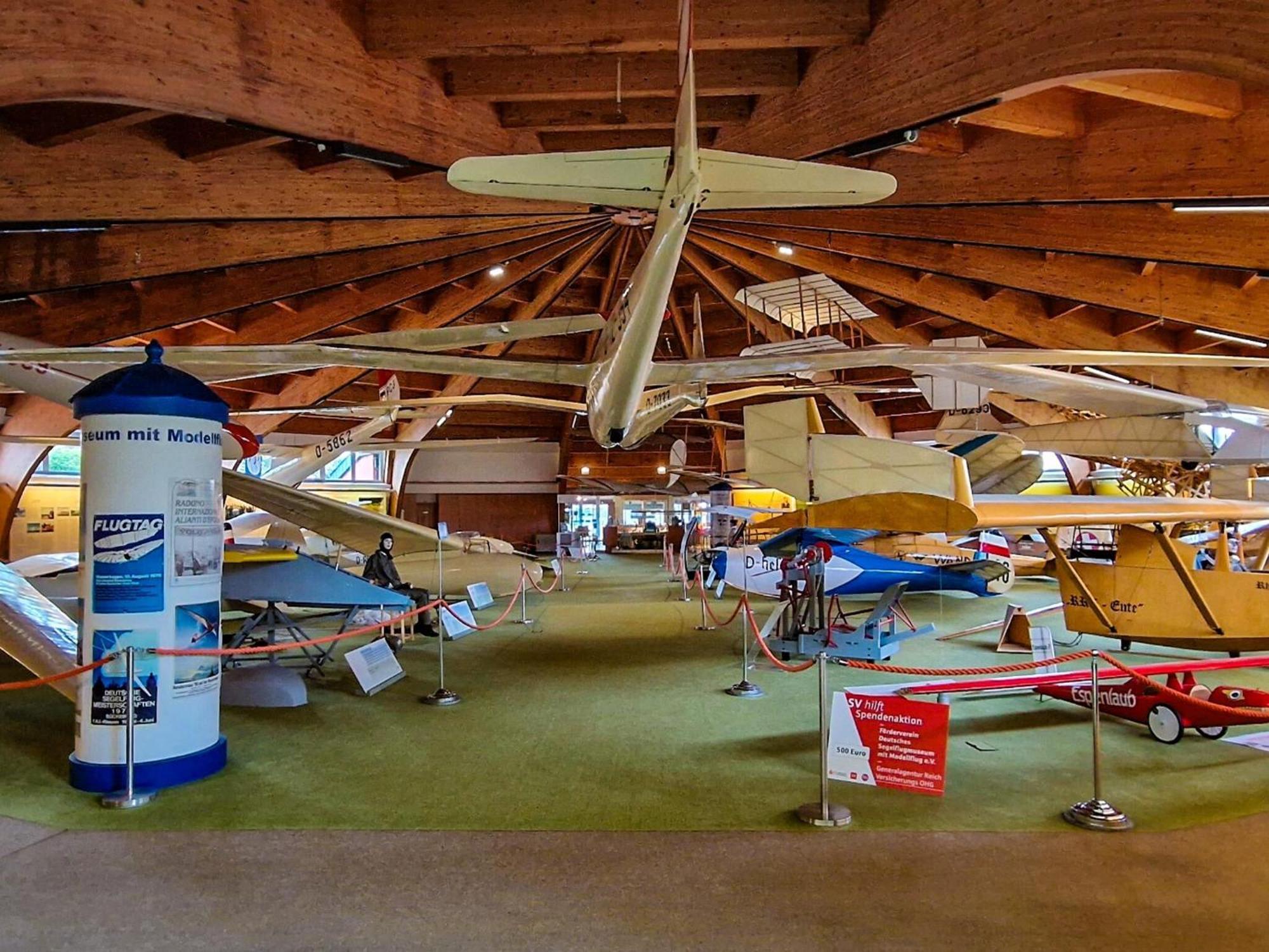Berghotel Deutscher Flieger Wasserkuppe Gersfeld Exteriör bild